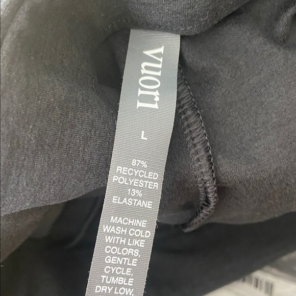 Vuori Elevation Trouser Black Heather VW4089 Fabric - Picture 4 of 4